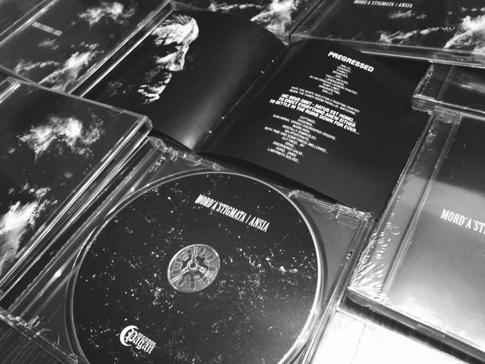 541b11edd3cade6b42fe27eb610ff212